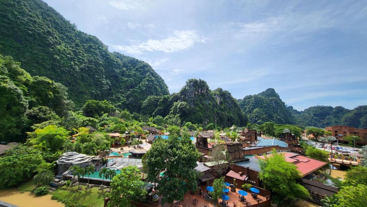 De Hotspring 6 Pax Suite @ Sunway Onsen Ipoh Bagian luar foto
